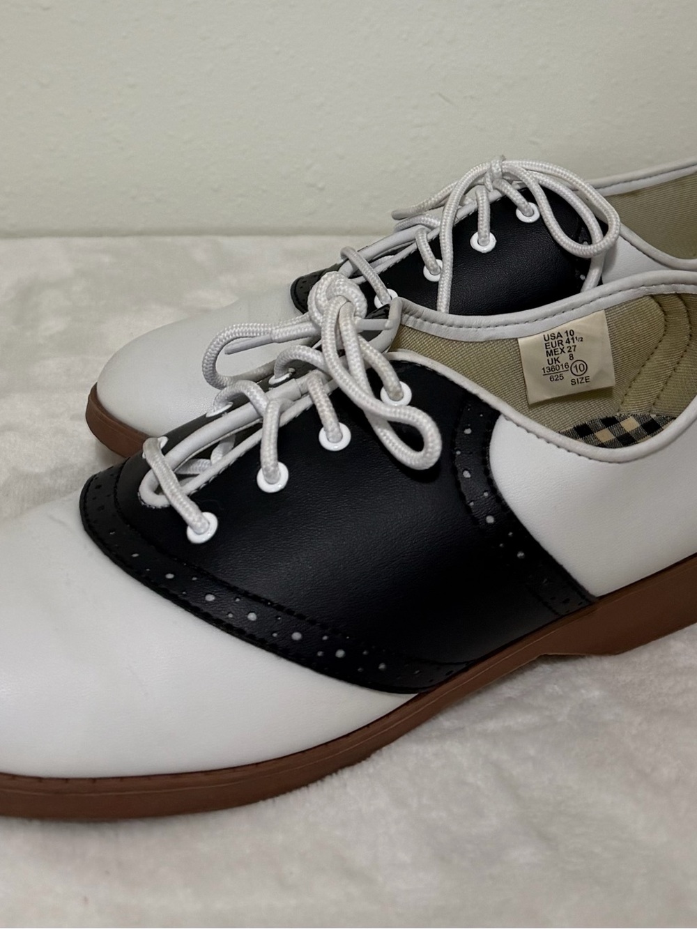 Predictions Two-Tone Saddle Oxford Flats - Black & White